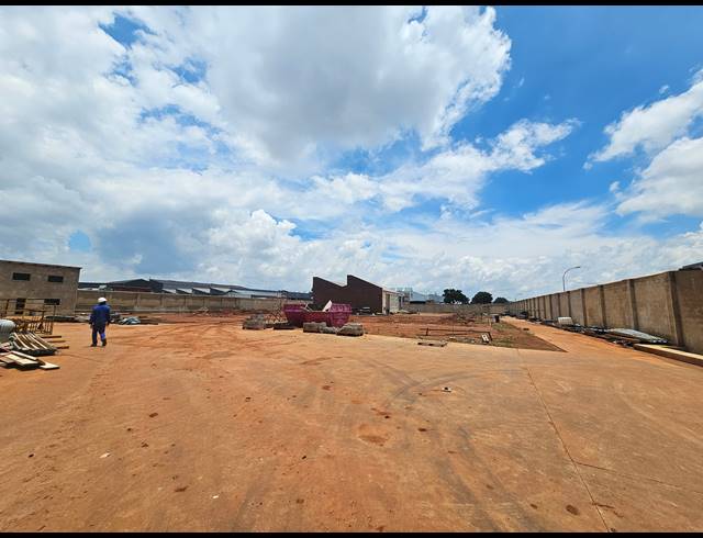 3,000M² WAREHOUSE TO LET IN ISANDO